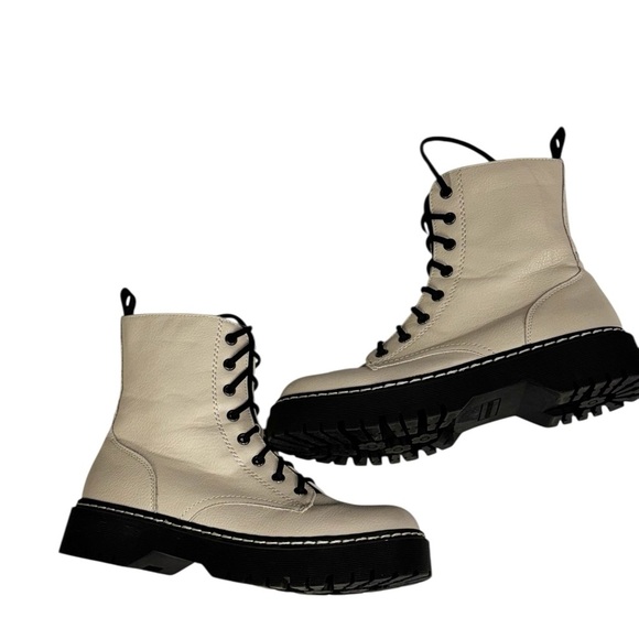 SINCERELY JULES HARLEY COMBAT BOOTS Sz 8.5 Cream Lace-Up Ankle Boots - Picture 6 of 9
